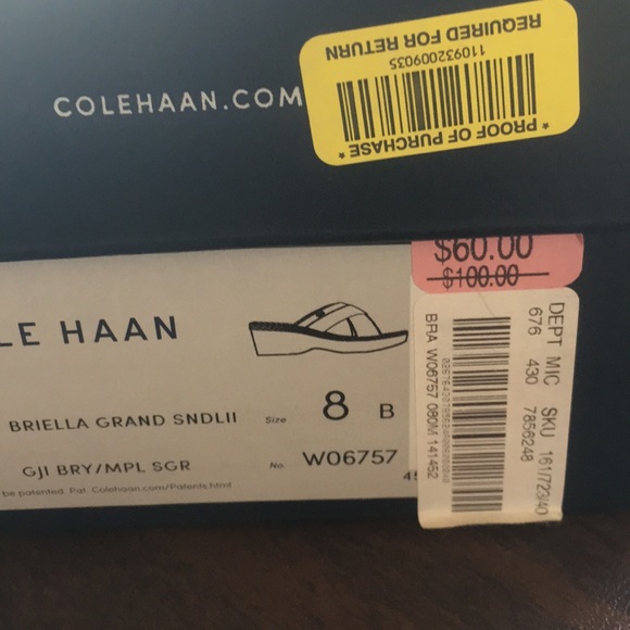 Women's Cole Haan shoes - Picture 2 of 2